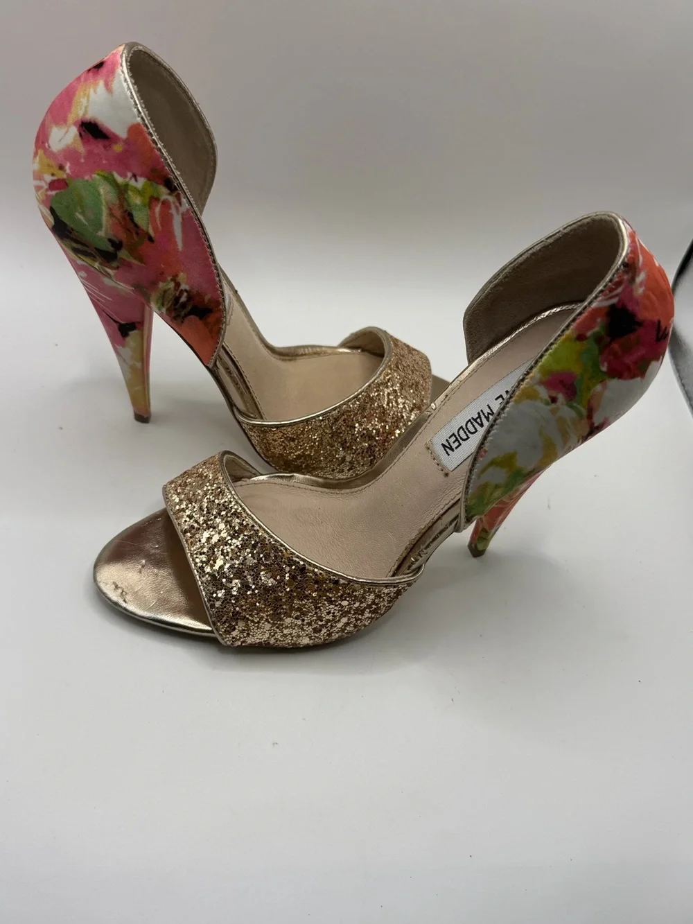 NWT Steve Madden Delacaci Floral & Gold Glitter D’Orsay Cone Heel Open Toe